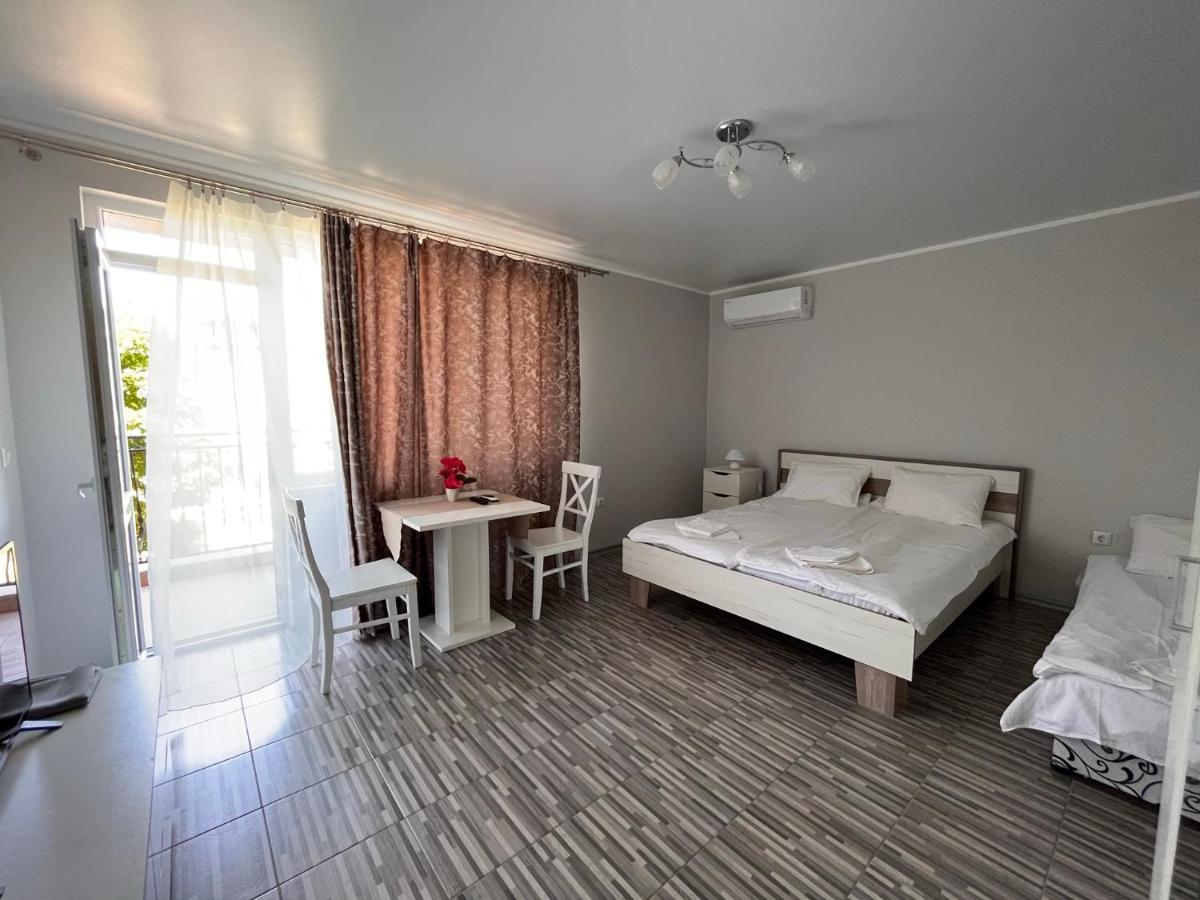 Studio Seadream พรีมอร์สโก ภายนอก รูปภาพ